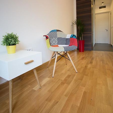The Boutique Apartment Βελιγράδι Δωμάτιο φωτογραφία